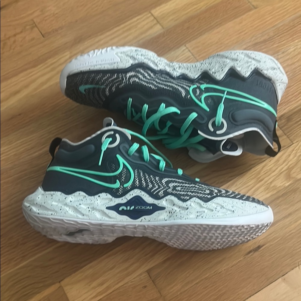 Mens Nike Gray and Teal Athletic Shoes